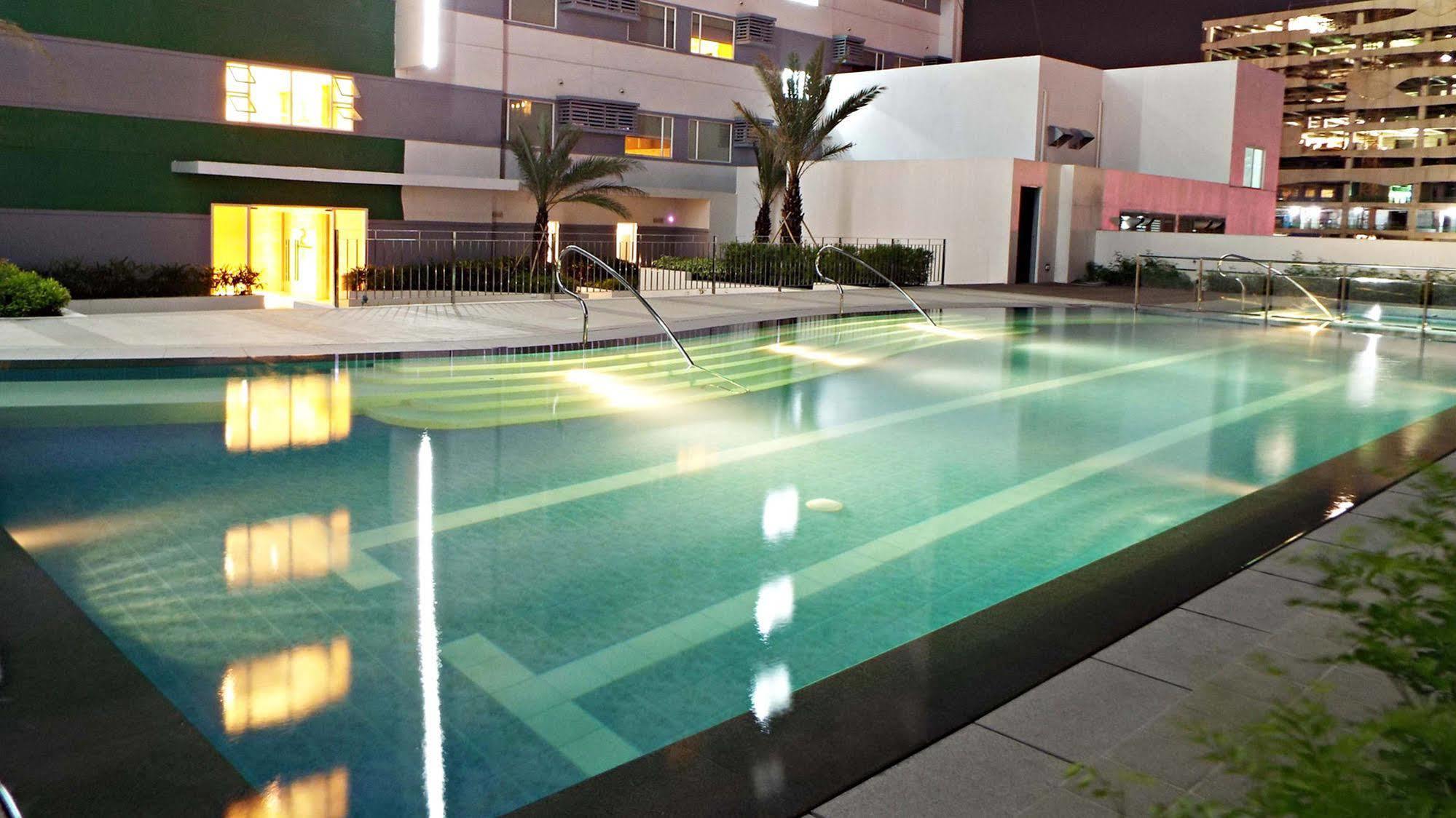 Hotel101 - Manila Pasay Kültér fotó